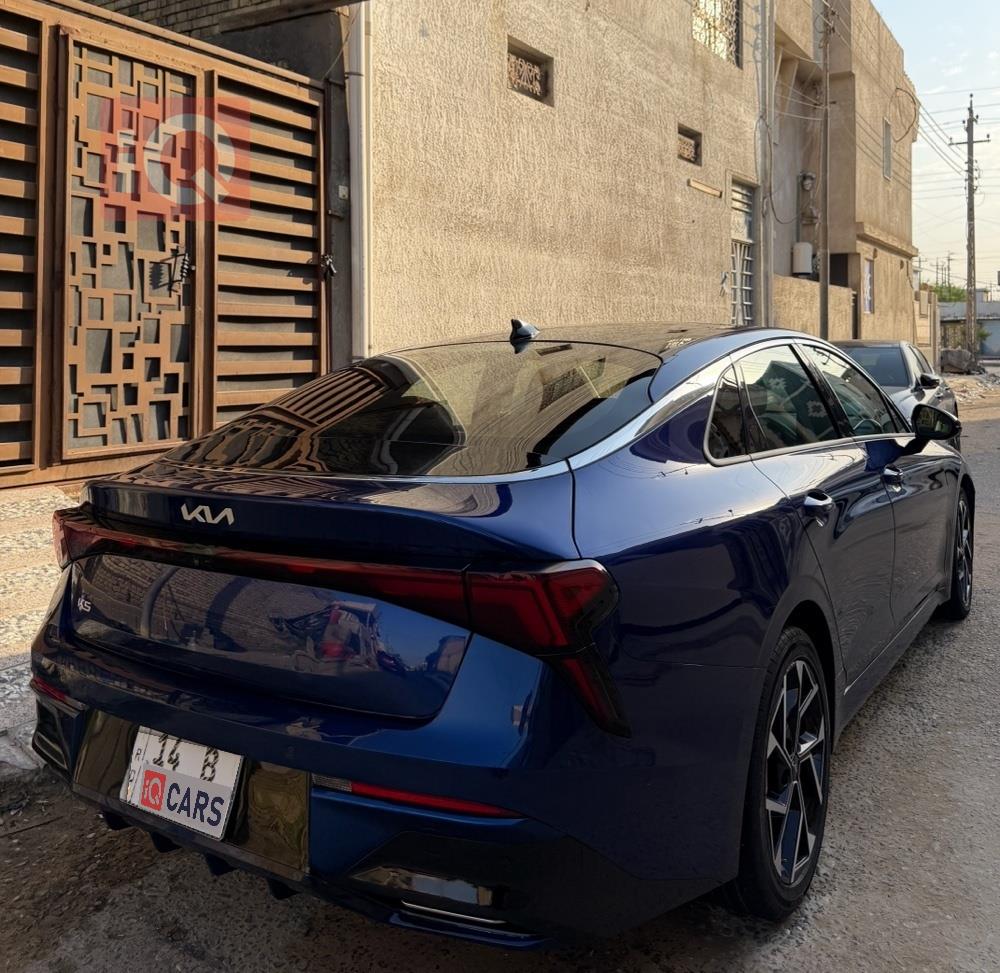 كيا K5